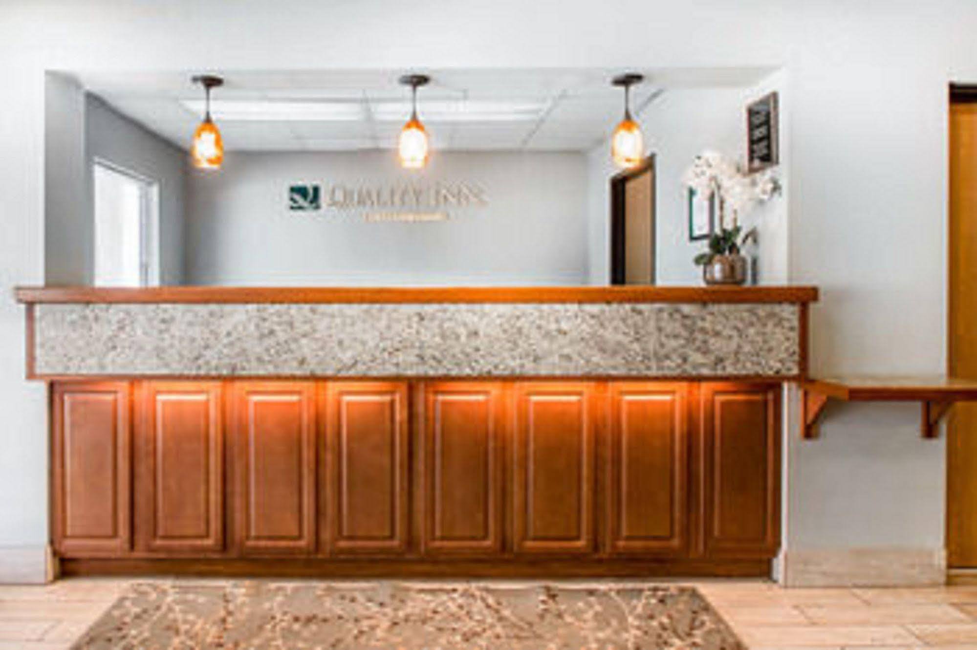 Quality Inn Us65 & E Battlefield Rd Σπρίνγκφιλντ Εξωτερικό φωτογραφία