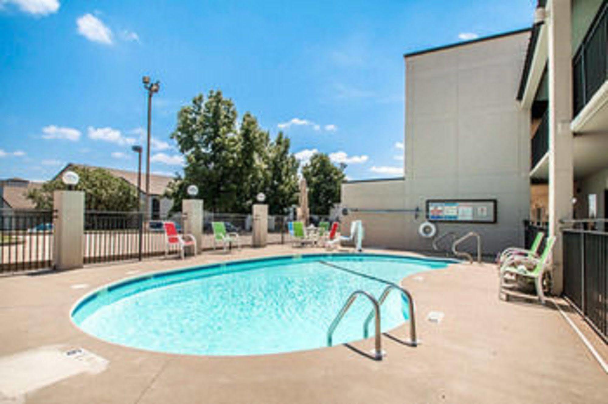 Quality Inn Us65 & E Battlefield Rd Σπρίνγκφιλντ Εξωτερικό φωτογραφία