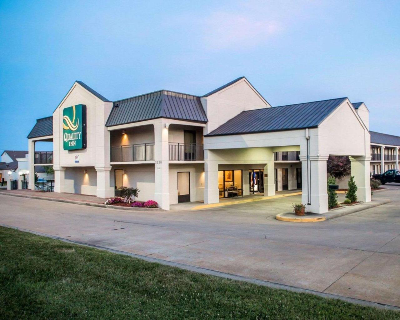 Quality Inn Us65 & E Battlefield Rd Σπρίνγκφιλντ Εξωτερικό φωτογραφία